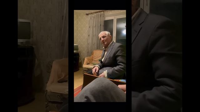 Небо - оно не случайно… посещение молодежью Евгения Варфоломеевича смотреть онлайн