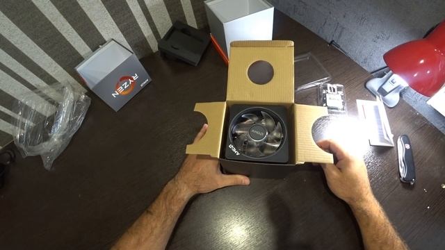 Открываем и осматриваем процессор Ryzen 9 3900x смотреть онлайн