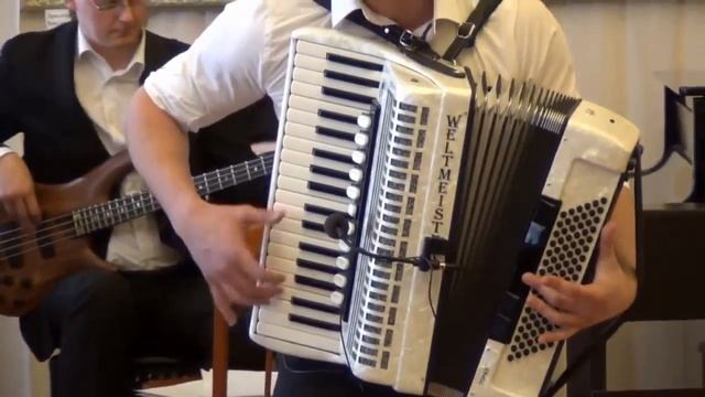 Арсен Акопьянц и ансамбль Планктон Очи черные смотреть онлайн