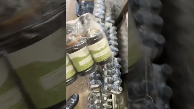 Мы отправляем много чего нашим защитникам, помогаем как можем! Интересно те кто пишут мне помогают? смотреть онлайн