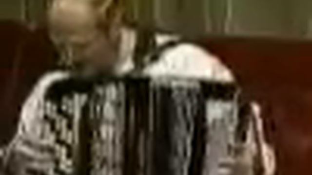 Лукашенко играет на баяне смотреть онлайн