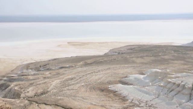 Мангышлак. Урочище Тузбайыр. смотреть онлайн