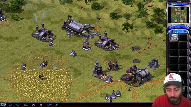 YOU'RE FACING A PRO PLAYER 3 vs 3 Red Alert 2 Online Multiplayer смотреть онлайн