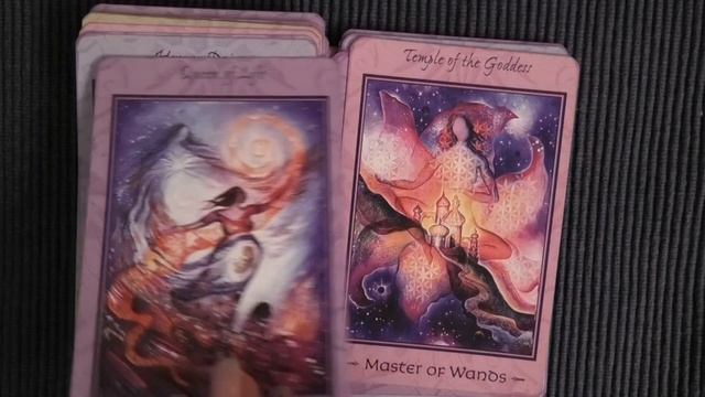 #тарорефлексия2019 Колоды, ждущие своего часа, чтобы заставить меня попотеть #tarotreflection2019 смотреть онлайн