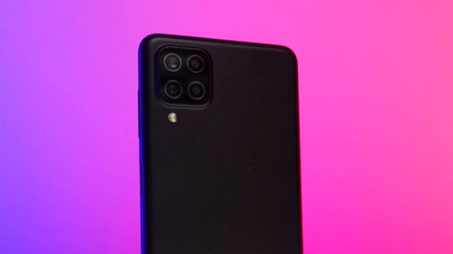 UYGUN FİYATLI AKILLI TELEFON A12 VS A32 - Samsung Galaxy A12 Detaylı İnceleme смотреть онлайн