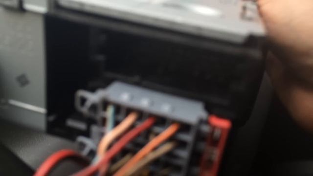 Installazione cavo aux sull autoradio di serie panda смотреть онлайн