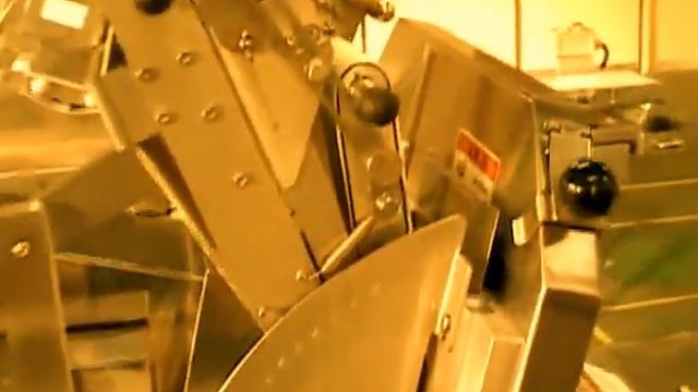 Слайсер автоматический для нарезки замороженной красной и белой рыбы. Подходит для мяса и птицы.