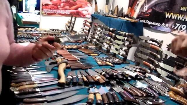 Купить нож или колбасу? Гуляем по выставке Ладья и натыкаемся на мастерскую Сковородихина г Ворсма! смотреть онлайн