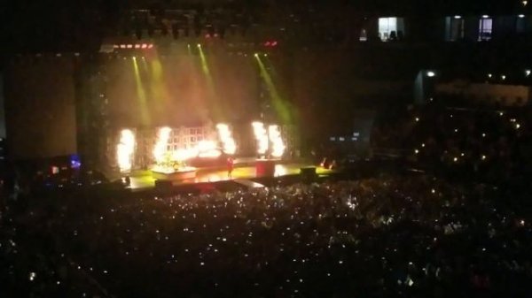 Twenty one pilots - levitate (live at vtb dinamo arena, Moscow/Москва, 02.02.2019)