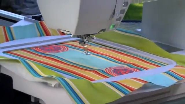 Janome Memory Craft 15000 for home decor смотреть онлайн