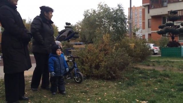 Квадрокоптер и дети смотреть онлайн