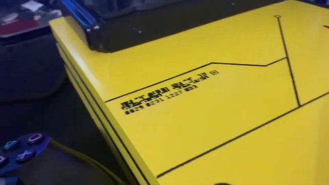 PS4 Pro с водяным охлаждением в стилистике Cyberpunk 2077 смотреть онлайн