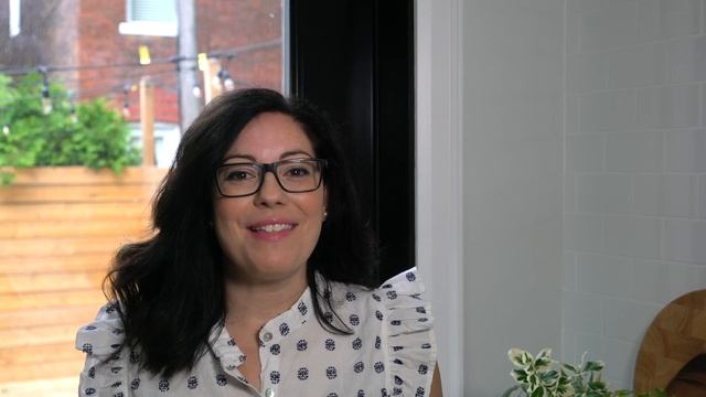 Rules for Art Above Your Sofa (Ep.05-Bite Sized Design) смотреть онлайн