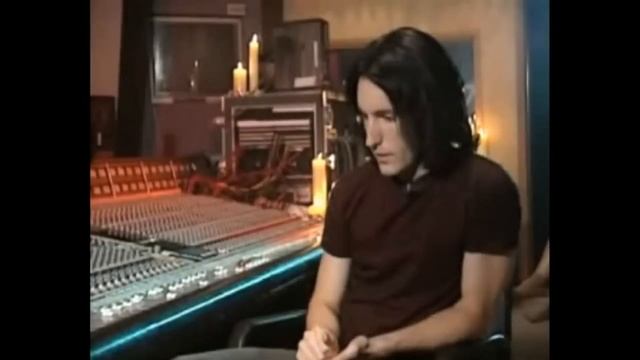 ֍֍֍ Трент Резнор (Trent Reznor, NINE INCH NAILS) Немного жизни в Порочном Круге (перевод) 1994 смотреть онлайн