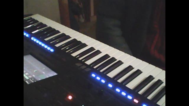 midi song "И вновь продолжается бой" Yamaha psr sx 700 к 22 апреля смотреть онлайн