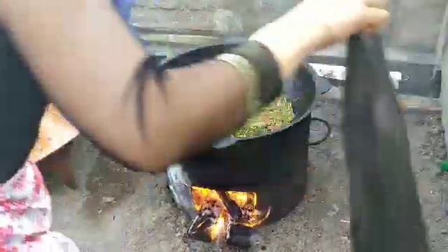 Уйгурский лагман на костре смотреть онлайн