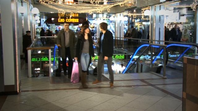 Europa-Center Berlin Winter-Shopping смотреть онлайн