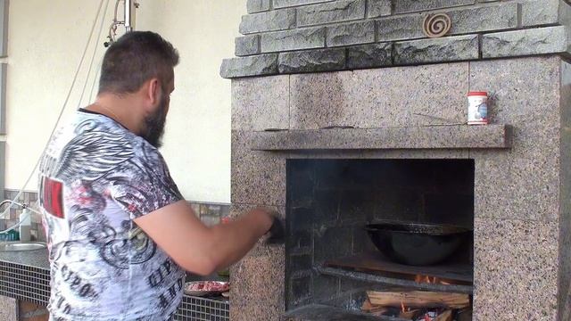 БАТЯ ДЕГУСТУЄ: РЕЦЕПТ ГРУЗИНСЬКОЇ СТРАВИ ОДЖАХУРІ З БАРАНЕНИ