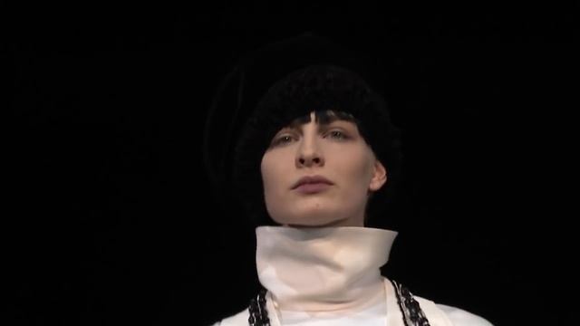 Giorgio Armani - 2013 Fall Winter - Womenswear Collection