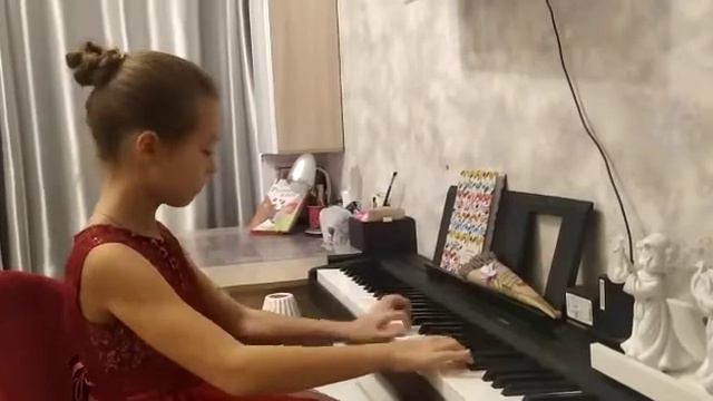 Иванова Виктория, 9 лет, 3 класс - МБУДО ДШИ "Гармония" смотреть онлайн
