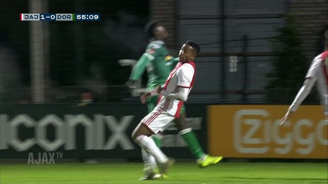 Highlights Jong Ajax - FC Dordrecht | Beloften pakken koppositie | Keuken Kampioen Divisie смотреть онлайн