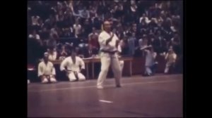 Масутацу Ояма. Тэнсе Ката.