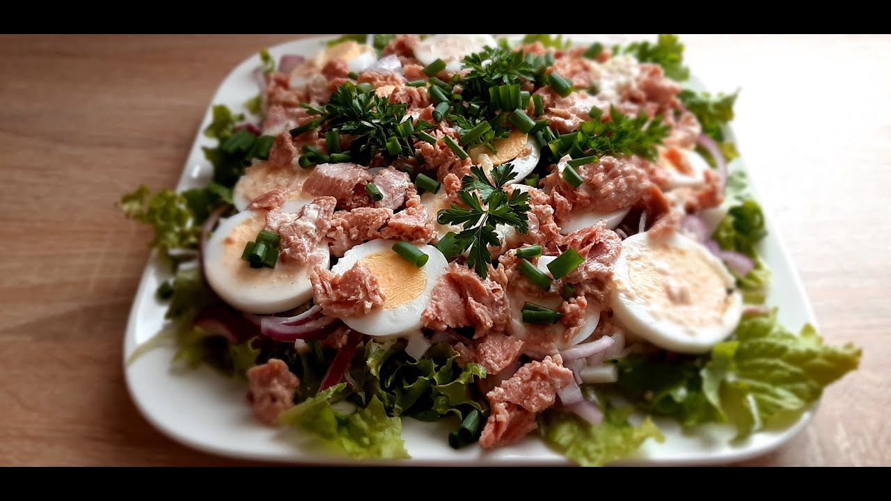 Салат с тунцом и кальмарами. Красивый салат с насыщенным вкусом! смотреть онлайн