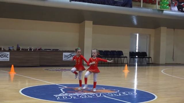 Выступление по спортивной гимнастике среди садиков г.Челябинска