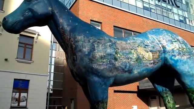 Яндекс офис инсталляция коняшка картины смотреть онлайн