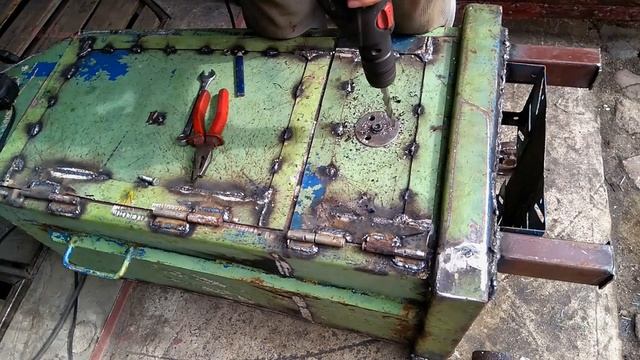 Печь На Другом Уровне, Необыкновенный Kотел смотреть онлайн