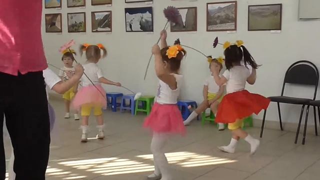 8 марта 2015 Танец цветов смотреть онлайн