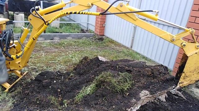 Навесной экскаватор, выдергивание бетонной плиты
Мини экскаватор
Homemade Mini EXCAVATOR
