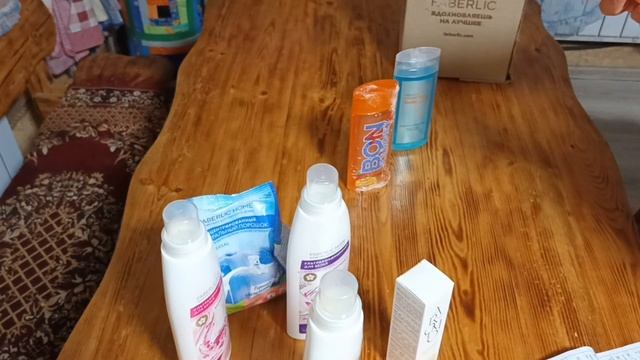 Распаковка посылки с Faberlic.Подарки на Новый год.