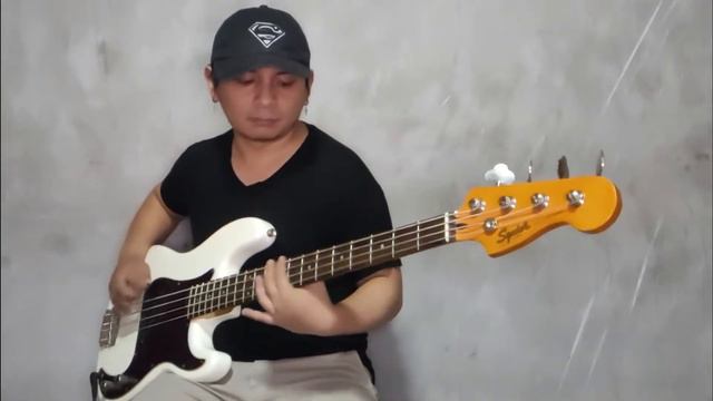 GionnyScandal Ft. Pierre Bouvier [Simple Plan] - Nicotina (Bass Cover) смотреть онлайн