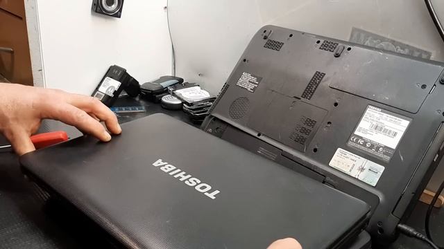 Гора НОУТБУКОВ, Hi-Fi и странный прибор! | Мои находки на свалке в Германии №502 смотреть онлайн