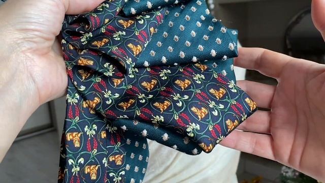 Эксклюзивные аксессуары из галстуком для Елены. Часть 2 смотреть онлайн