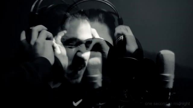 one second to midnight - Я ухожу смотреть онлайн