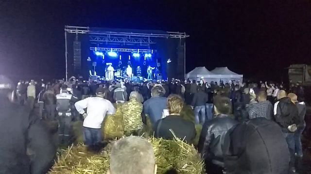 О Скрипка та ВВ на святі поля