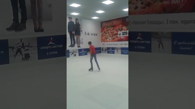 Рекомендую без звука(ТРЦ Красная площадь г.Армавир смотреть онлайн