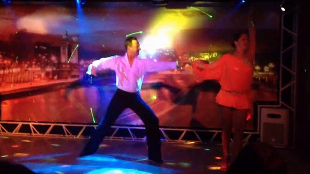 Dmitry and Yulia BALLROOM COUPLE (RUSSIA -Kirov) смотреть онлайн