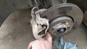 Ещё одна причина стуков Рено меган 2(тормозные суппорта)