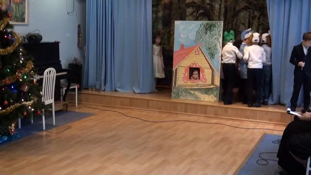 Новогодний праздник в 1 и 2 классах школы "Интеграция" (2015-16)4 смотреть онлайн