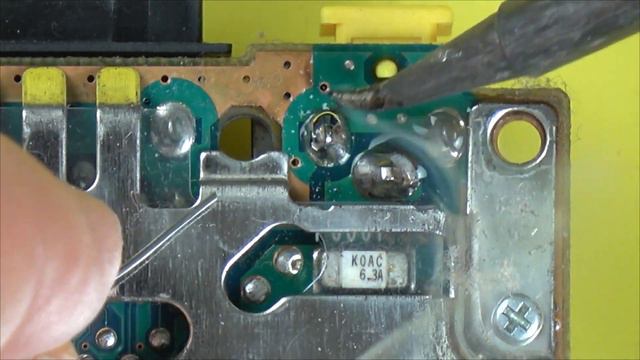 How to EASILY REPAIR NO POWER on PS2 Slim & Clean it смотреть онлайн