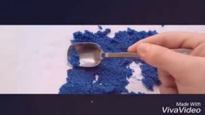 Как сделать цветной песок из 3 вещей в домашних условиях.