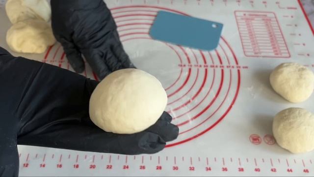 БУЛОЧКИ с ХРУСТЯЩЕЙ КОРОЧКОЙ на ЗАВТРАК! смотреть онлайн