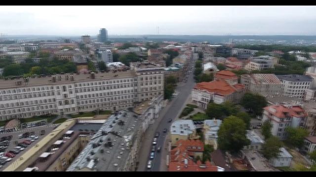 Центр Вильнюса с высоты 150 метров смотреть онлайн