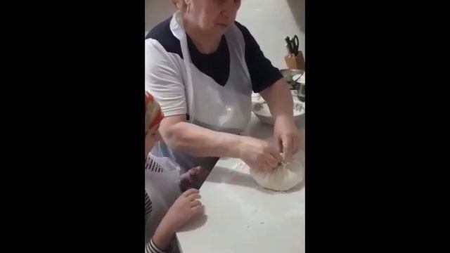 ОСЕТИНСКИЕ ПИРОГИ от Амины смотреть онлайн