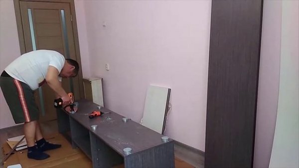 Самостоятельная сборка тумбы под ТВ