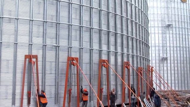 Монтаж силосных бочек на элеваторе смотреть онлайн
