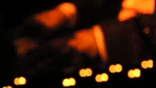 R.E.M. Everybody Hurts Milano 15/01/2005 смотреть онлайн